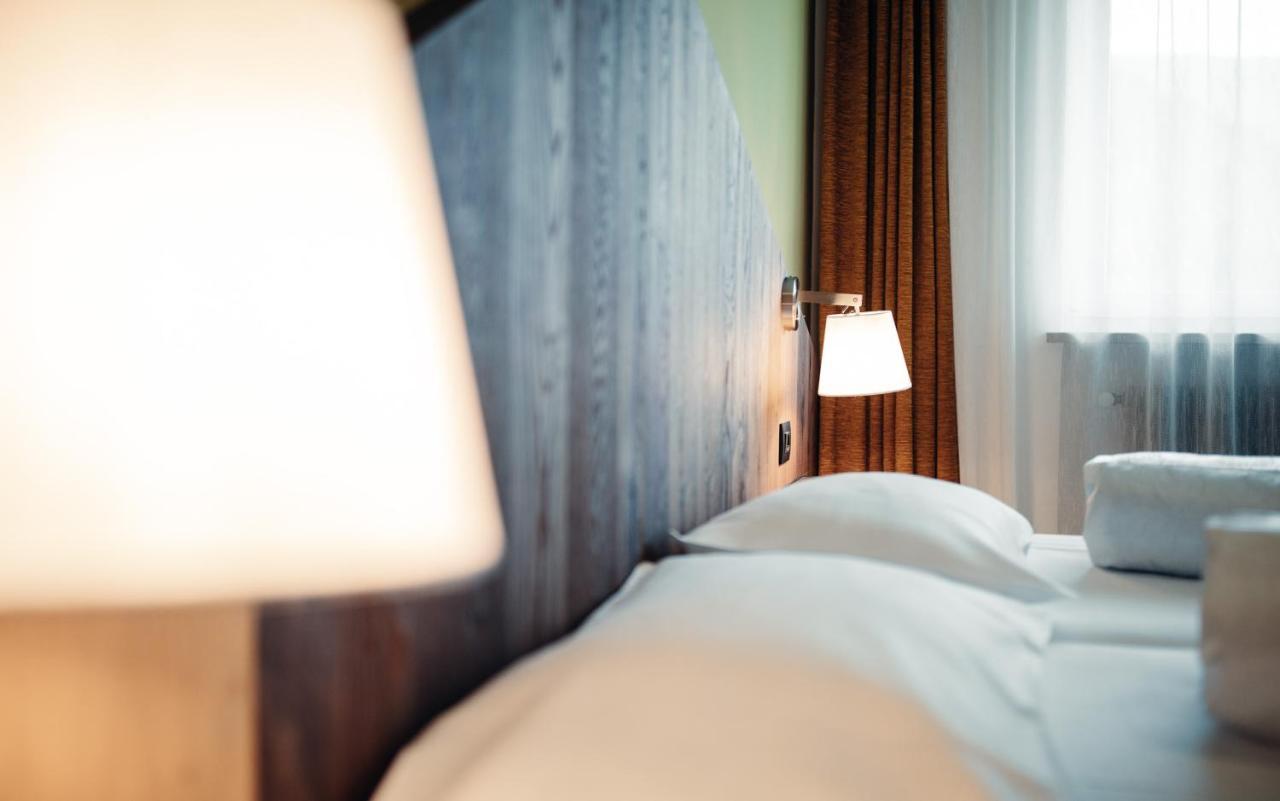 Hotel Ludwigshof & Luvina Trodena Chambre photo