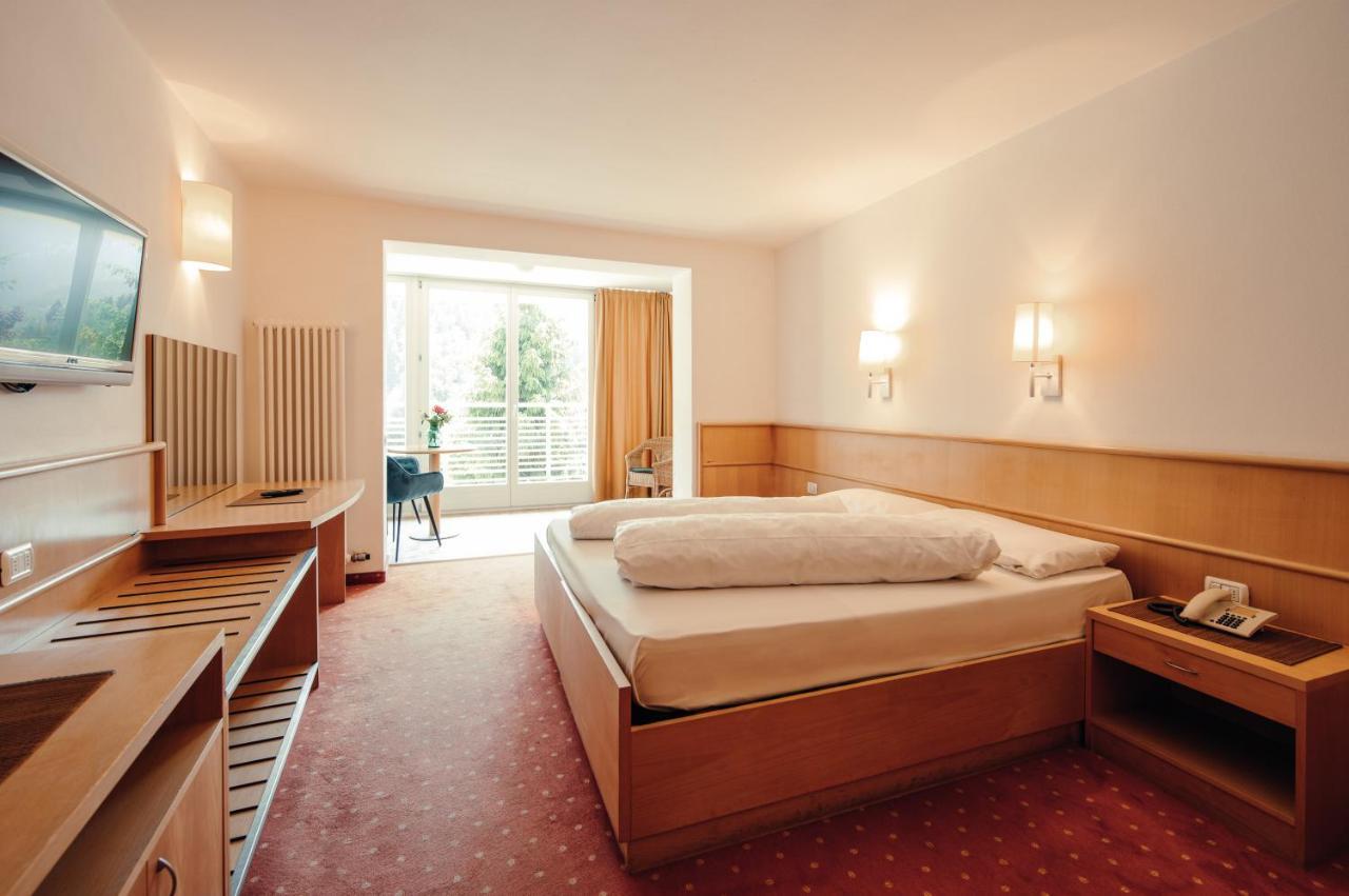 Hotel Ludwigshof & Luvina Trodena Chambre photo