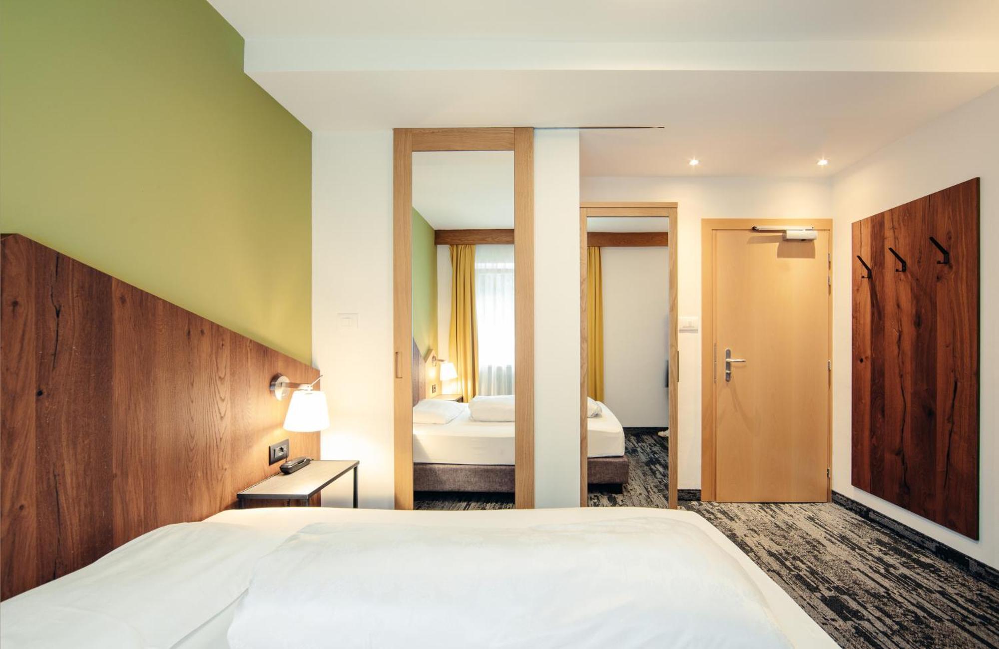 Hotel Ludwigshof & Luvina Trodena Chambre photo