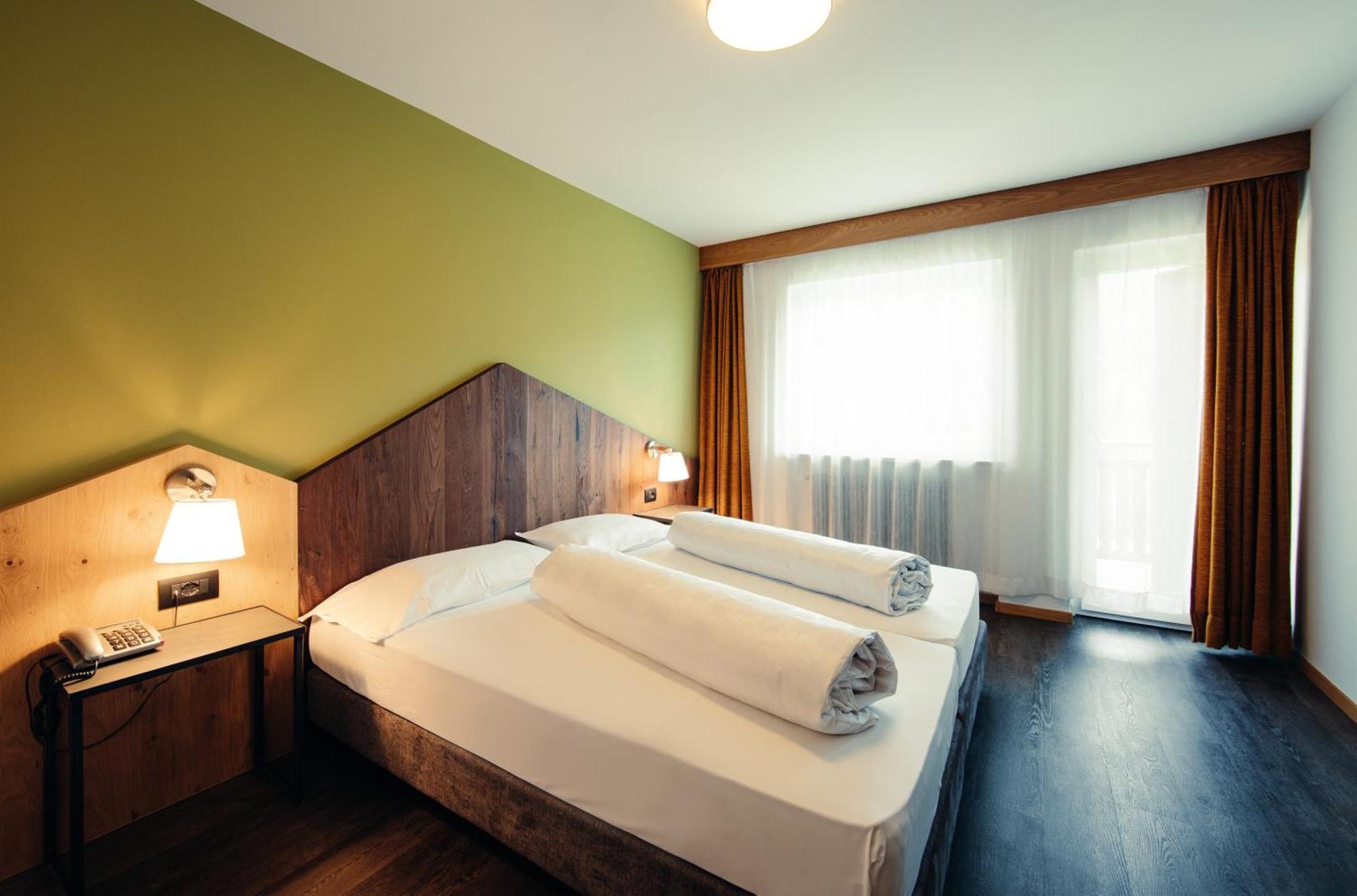 Hotel Ludwigshof & Luvina Trodena Chambre photo