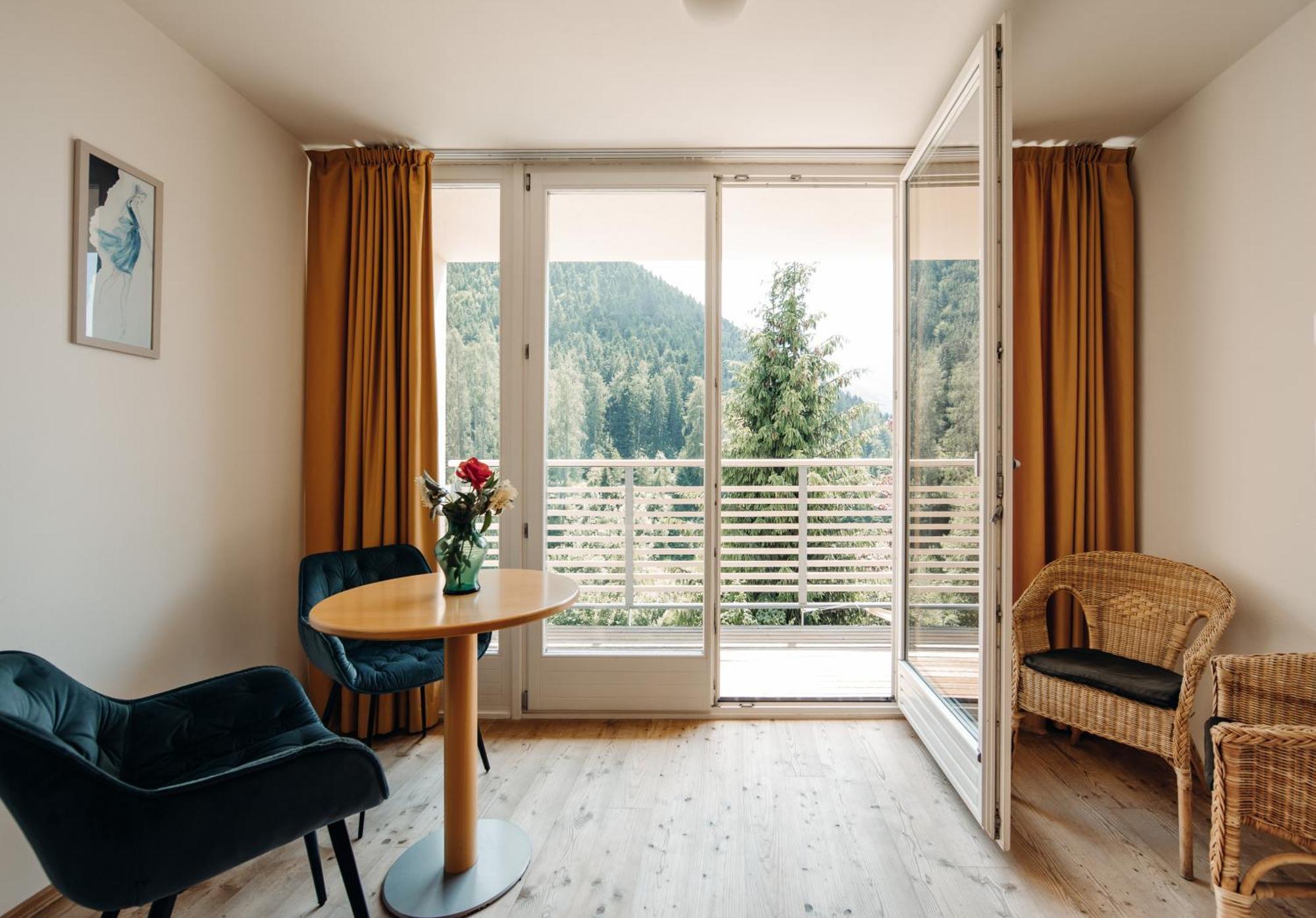 Hotel Ludwigshof & Luvina Trodena Chambre photo
